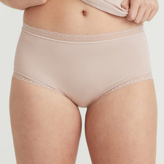 Hush Hush Everyday Full Brief