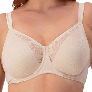 Triumph Lacy Minimiser Seamless Bra