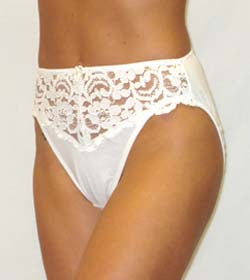Kayser Fine Cotton Lycra Corded Lace Hi-Cut Brief
