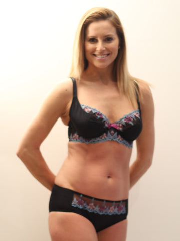 Little Minx LM8041F